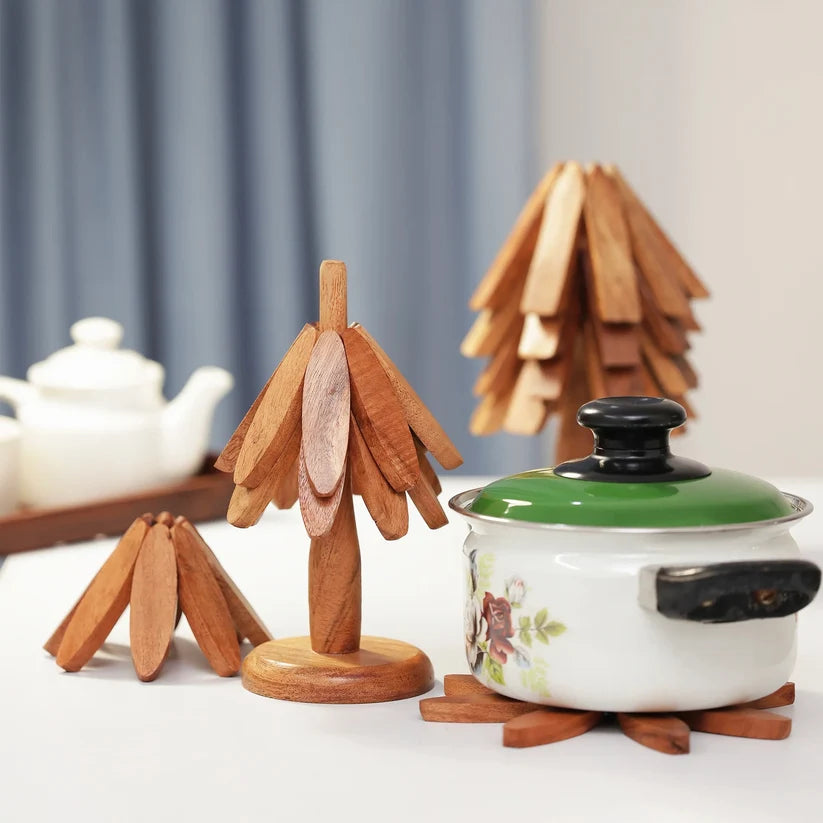 Tree Shape Wooden Trivet (Set of 4)